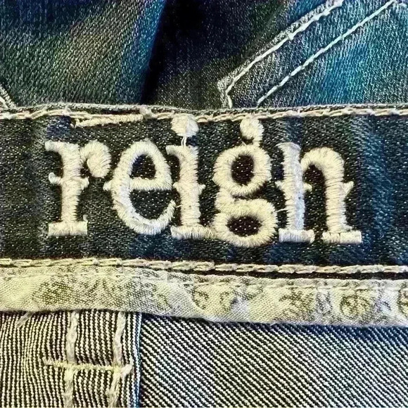 Reign Women’s Jeans - Picture 3 of 5